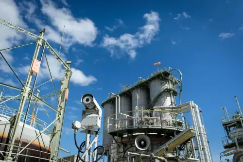 نظارت هوشمند بر محوطه چاه‌های نفت