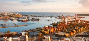 مدیریت هوشمند ترافیک بنادر با استفاده از اینترنت اشیا (IoT) و کلان‌داده (Big Data)